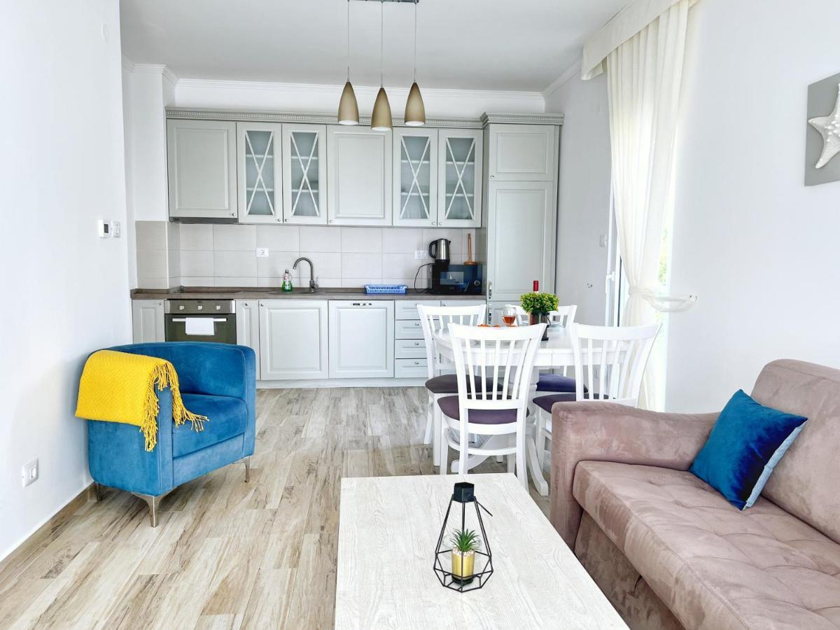 Yourhome Beach First Line Dobra Voda Eksteriør billede