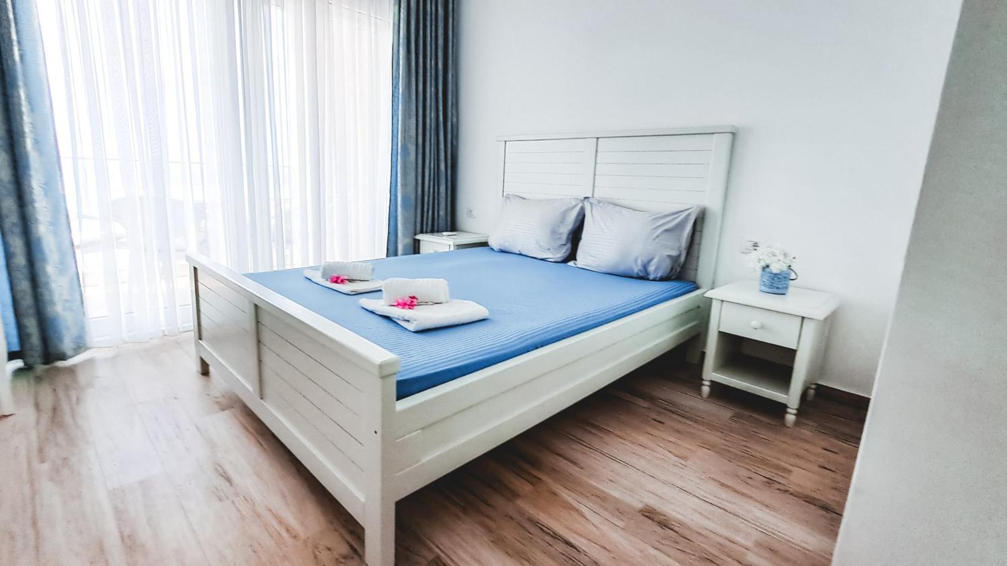 Yourhome Beach First Line Dobra Voda Eksteriør billede